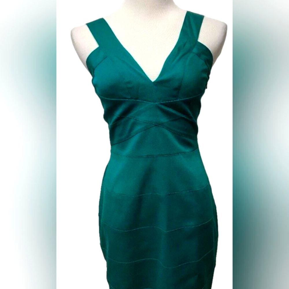 Vera Wang Lavender Label Dark Green Sleeveless Mini Dress (NWT)
